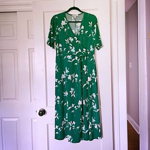 CHAUS Floral Pattern Faux Wrap Midi Dress